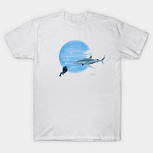 curious Shark in deep blue sea T-Shirt